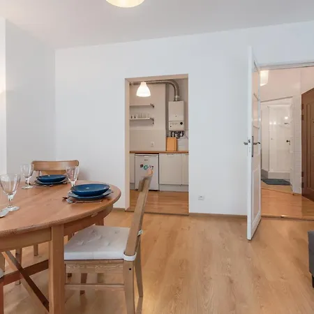 Citystay Plac Walowy Apartament *